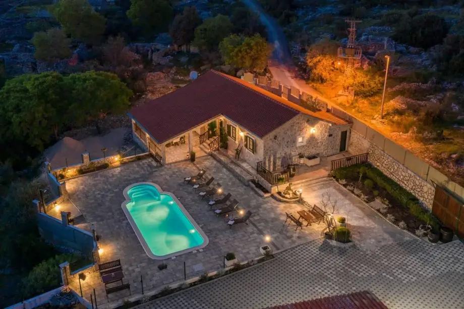 Villa Adamaris