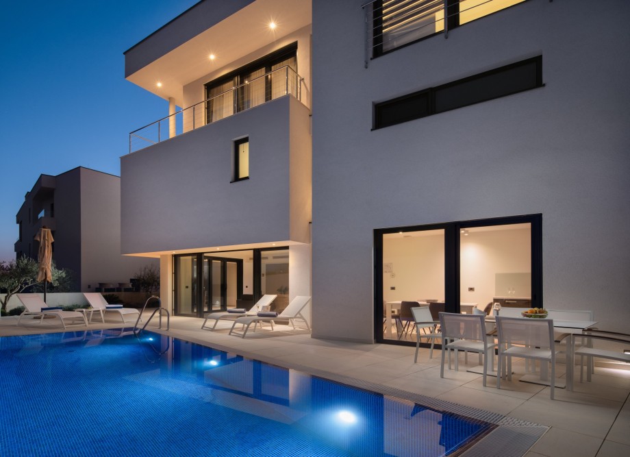 Luxury Villa Sea