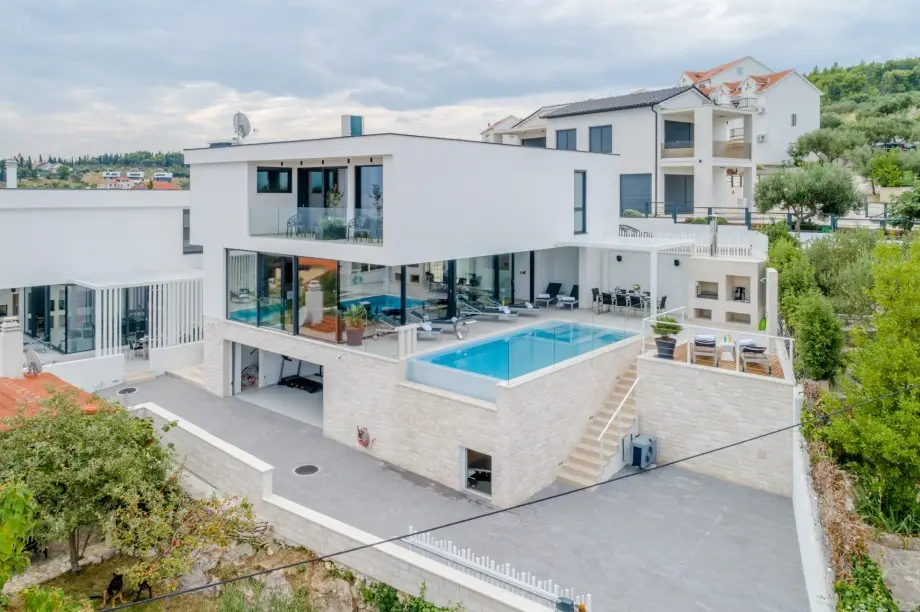 Luxury Villas Pax & Vitae