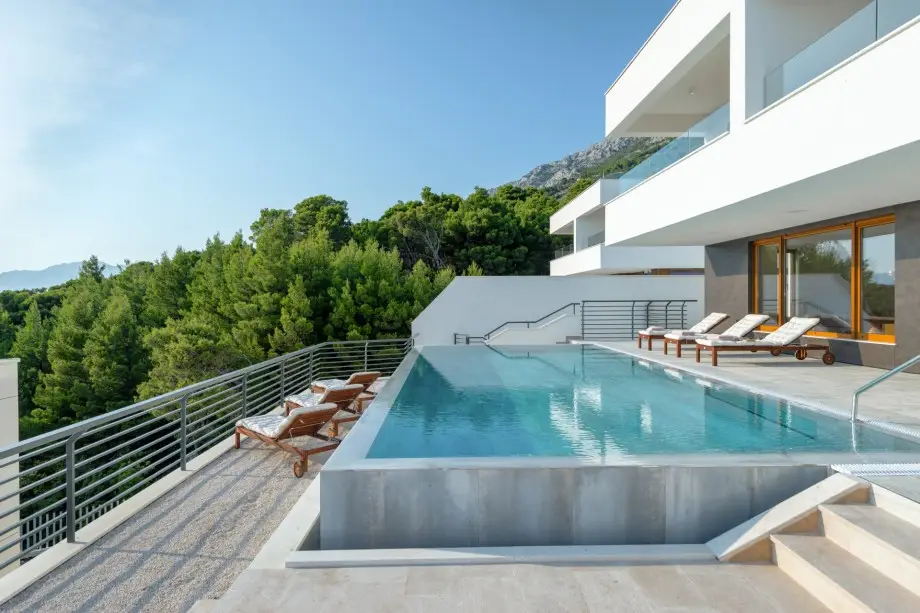 Luxury_Villa_In_Croatia_1_2