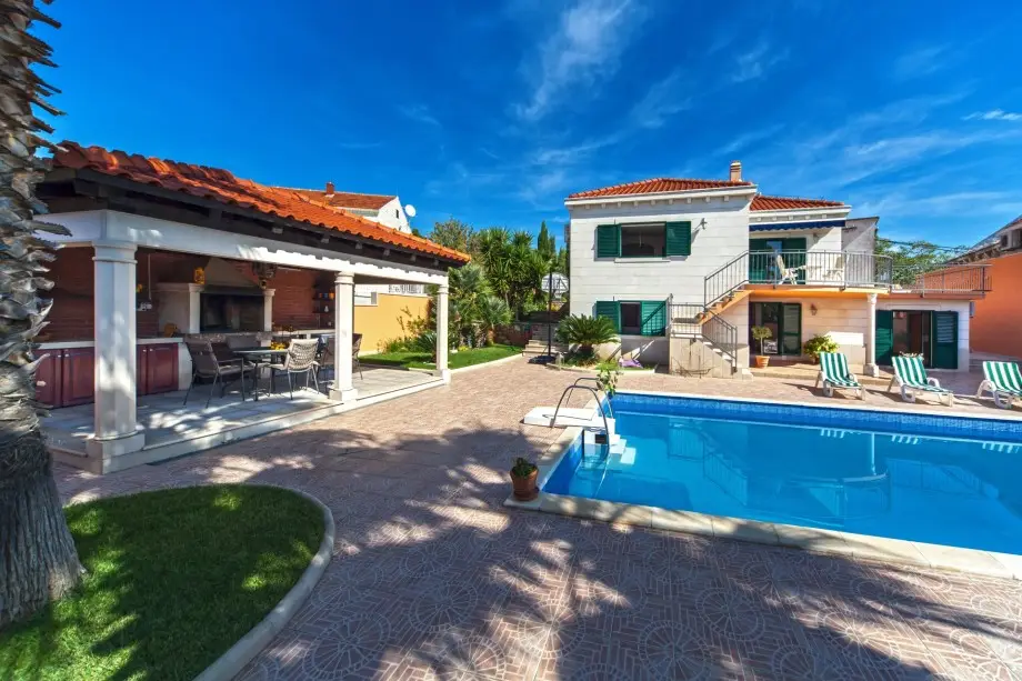 Villa_Rasotica_On_Hvar (5)