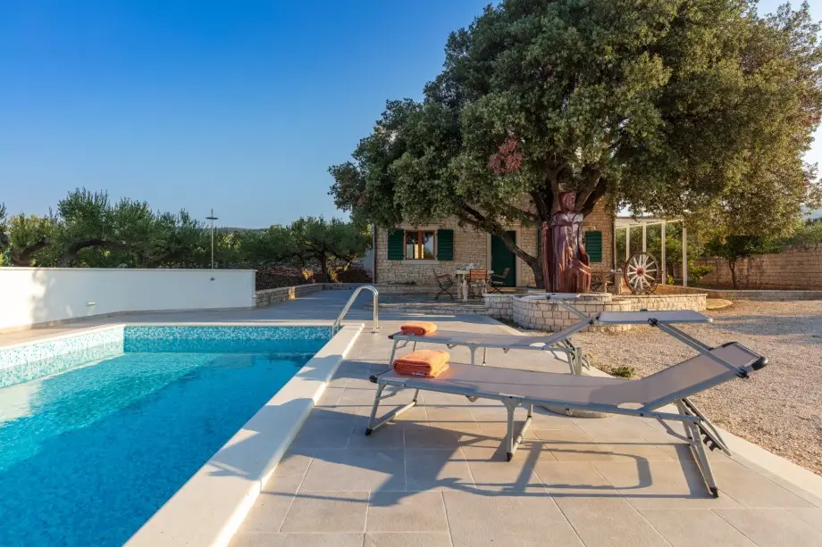 Villa_Dubrava_Pucisca_Brac (3)