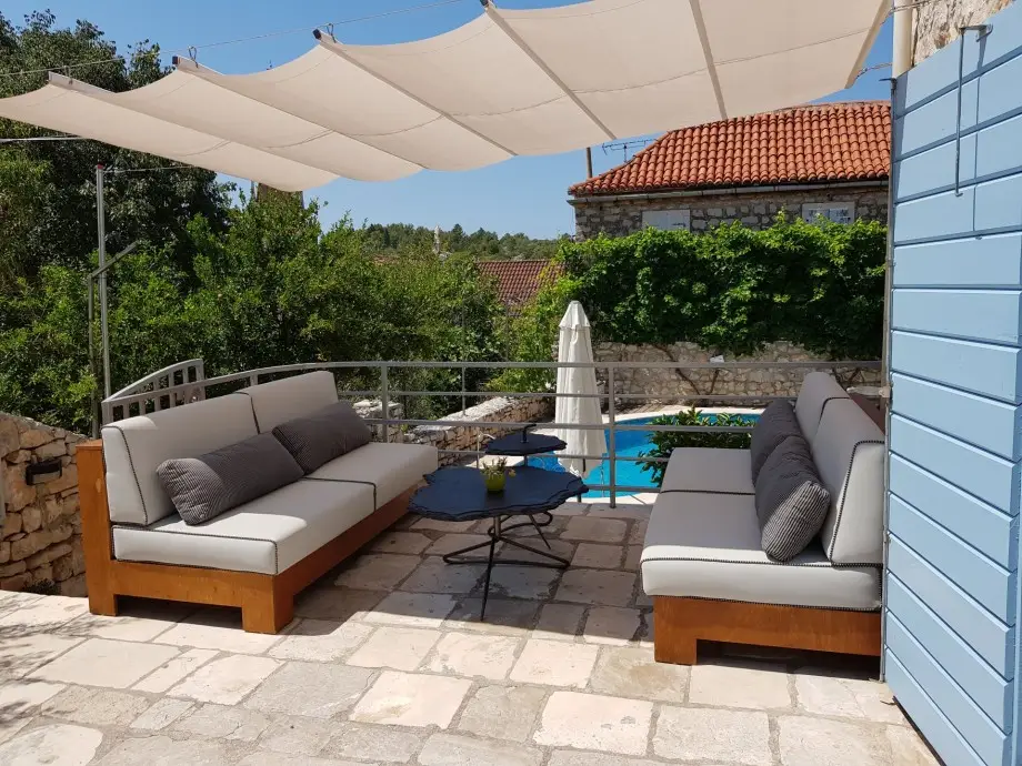 Villa_Vicina_In_Milna (12)