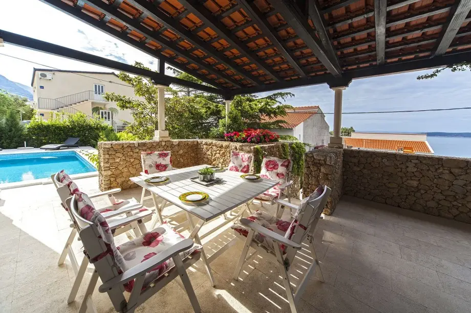 Vila Skalinada
