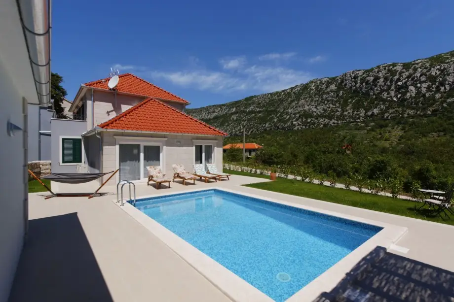 Villa_Zupa (2)