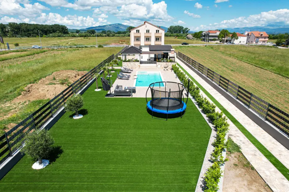 Villa Iva, Trilj   Dron (18)