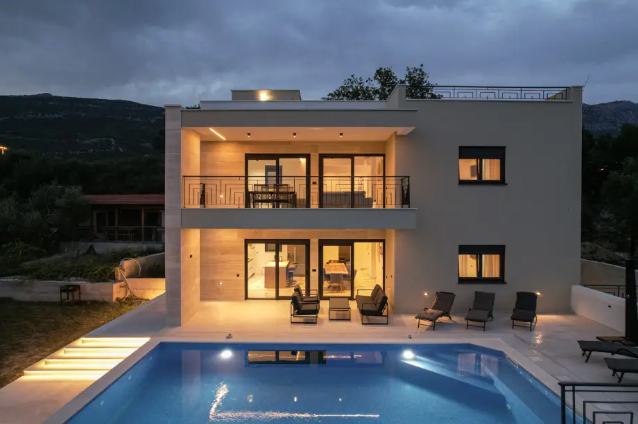 Luxury Villa Providenza   3 (27)