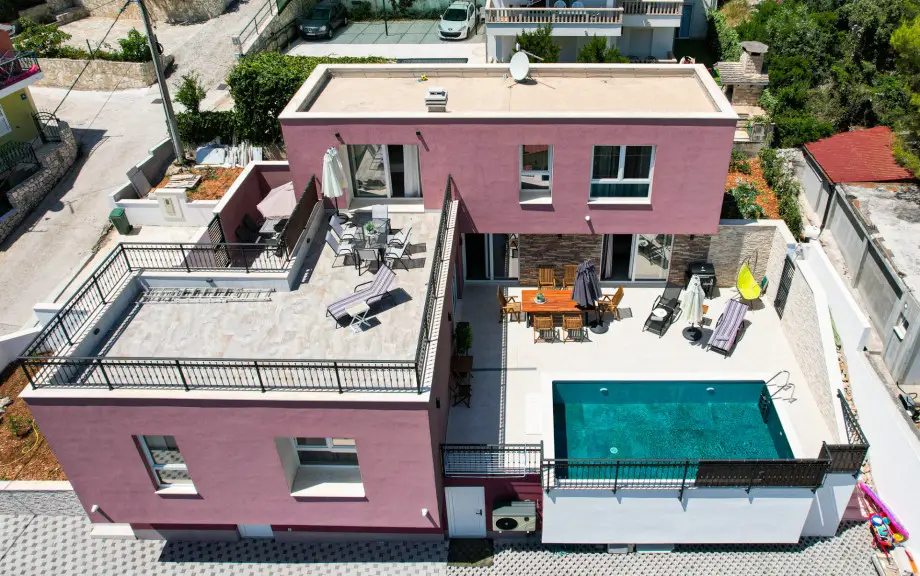 1. Villa Sun (46)