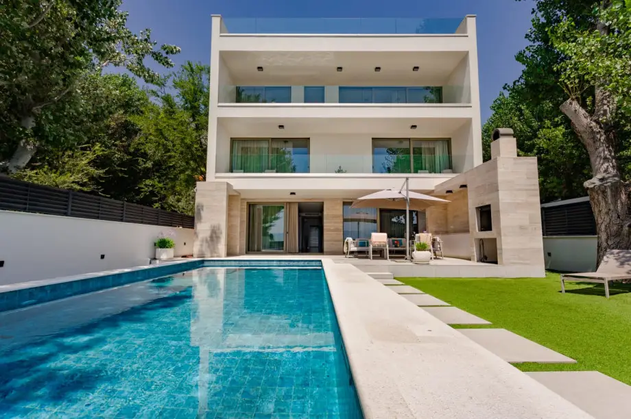 Villa Erce Omis (1)