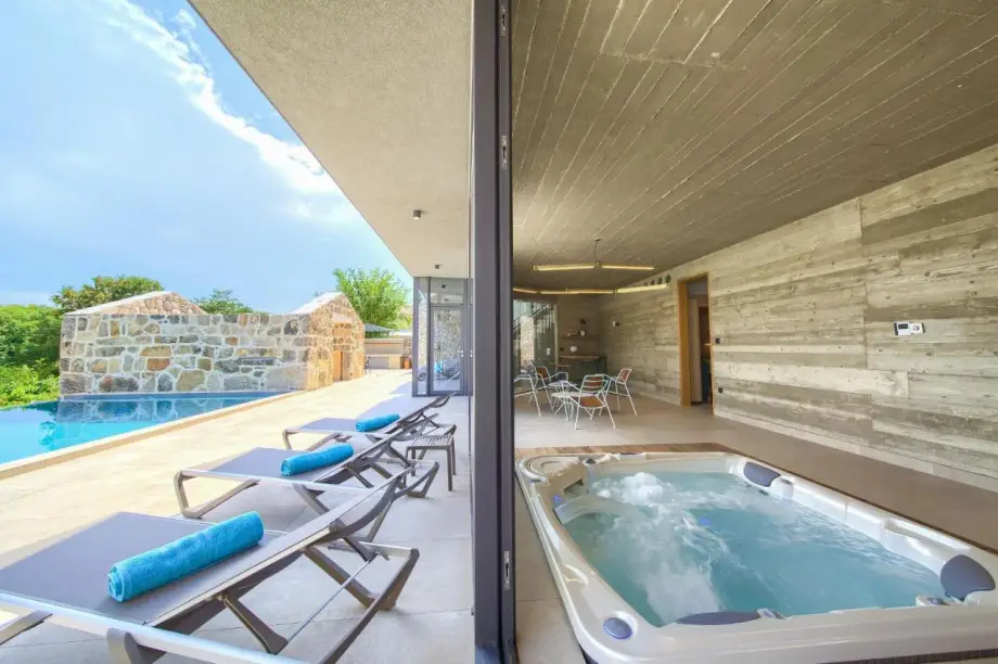 Villa Jerini Estate  (6)