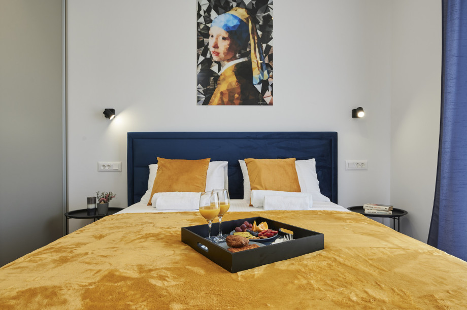 Villa Royal Blue Split (11)