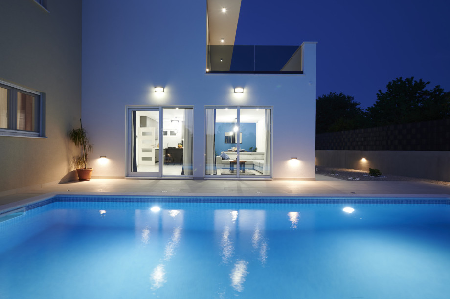 Villa Royal Blue Split (24)