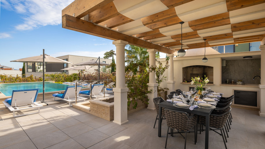 Luxury Villa Bego (2)