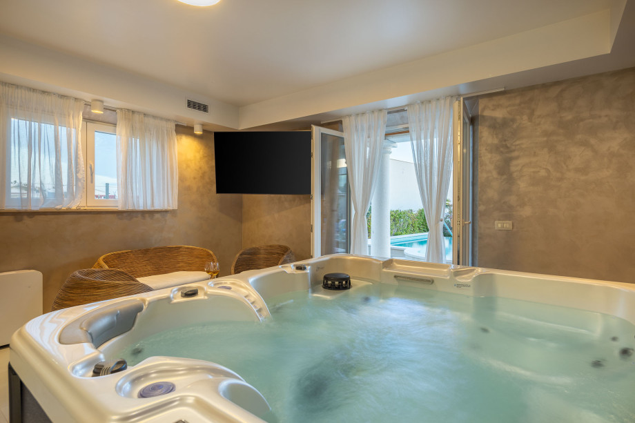 Luxury Villa Bego (55)