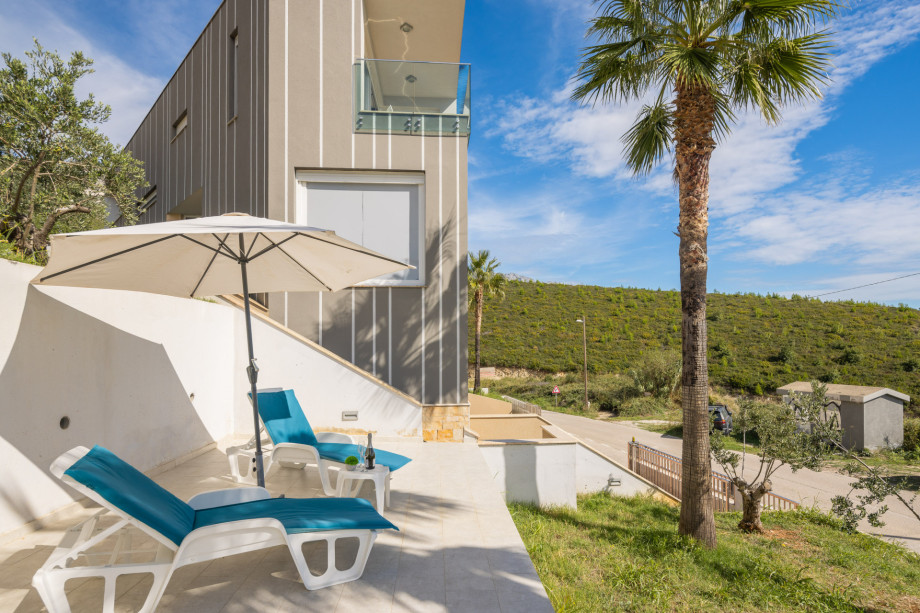 Villa Awsome (3)