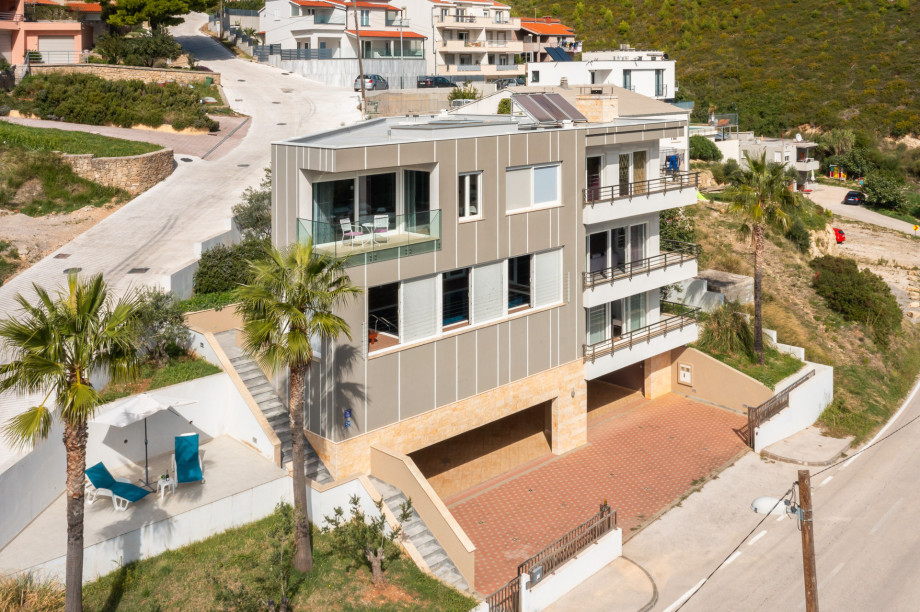 Villa Awsome (5)