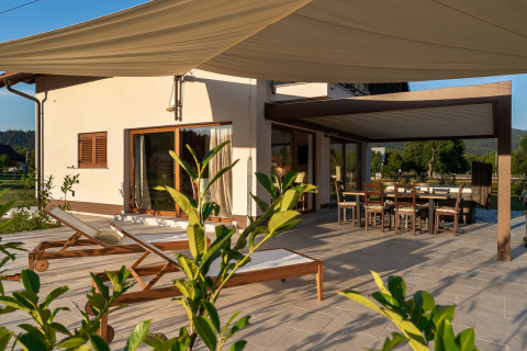 Mountain House Volta 1