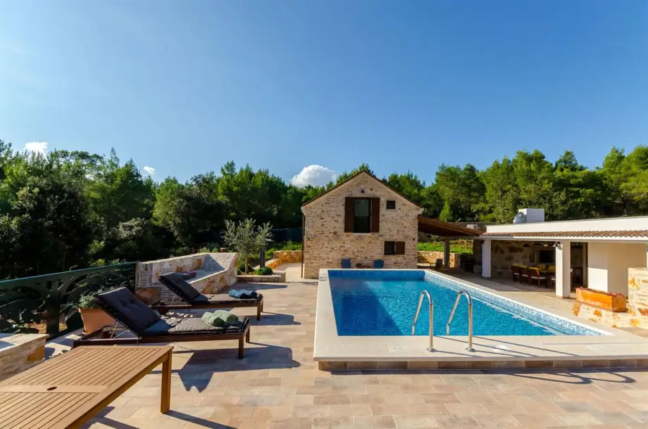 Villa Fortuna Hvar Dalmatia (2)