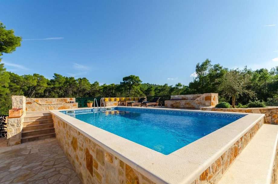 Villa Fortuna Hvar Dalmatia (3)