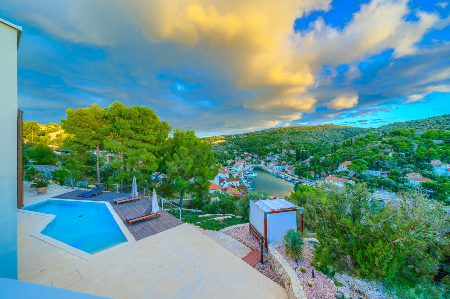 Pine Haven, Bobovisca, Brac Island  (4)
