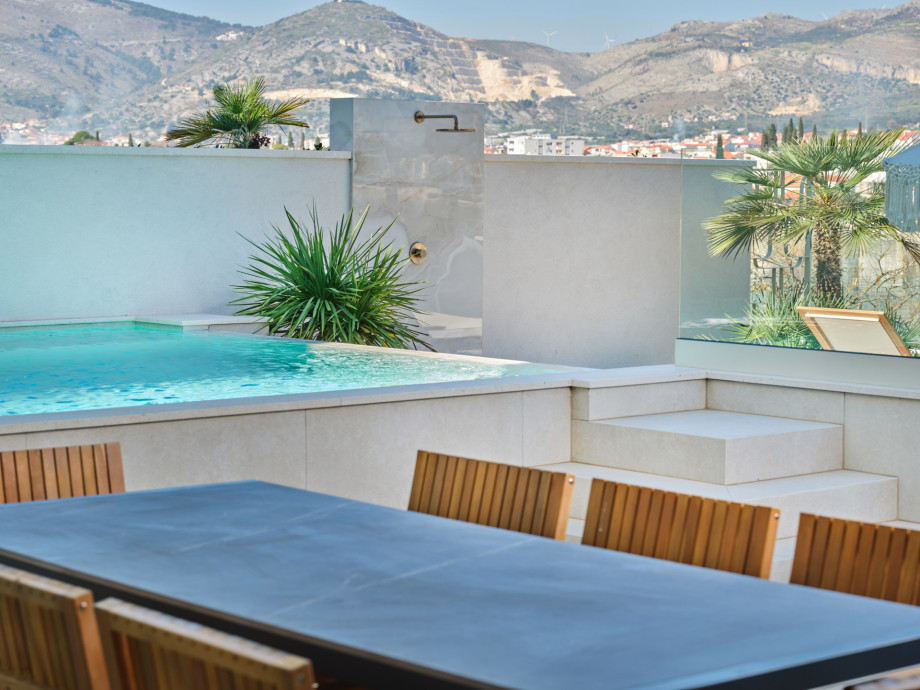 Mistral Villas Trogir Beach Brown (29)