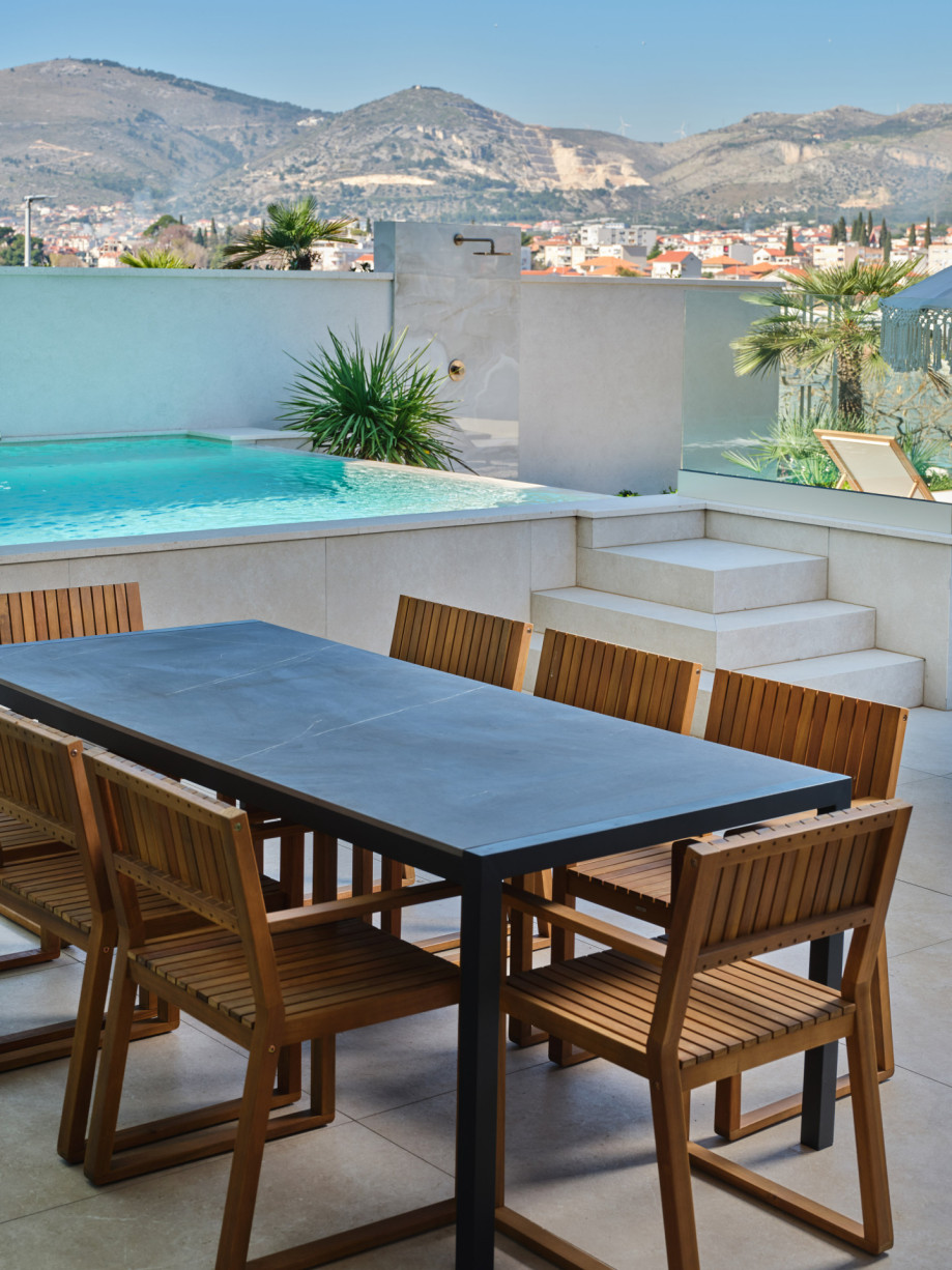 Mistral Villas Trogir Beach Brown (28)