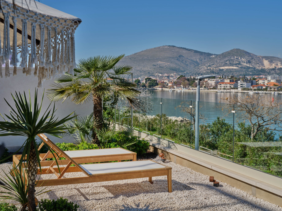 Mistral Villas Trogir Beach Brown (4)