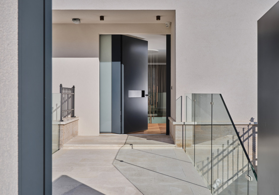 Mistral Villas Trogir Beach Brown (12)