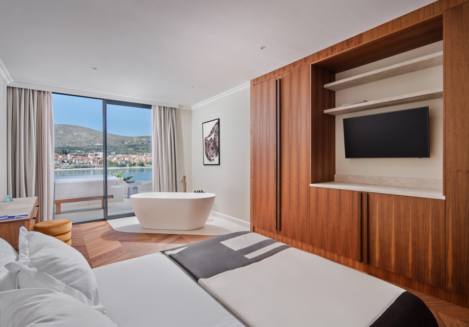 Mistral Villas Trogir Beach Brown (73)