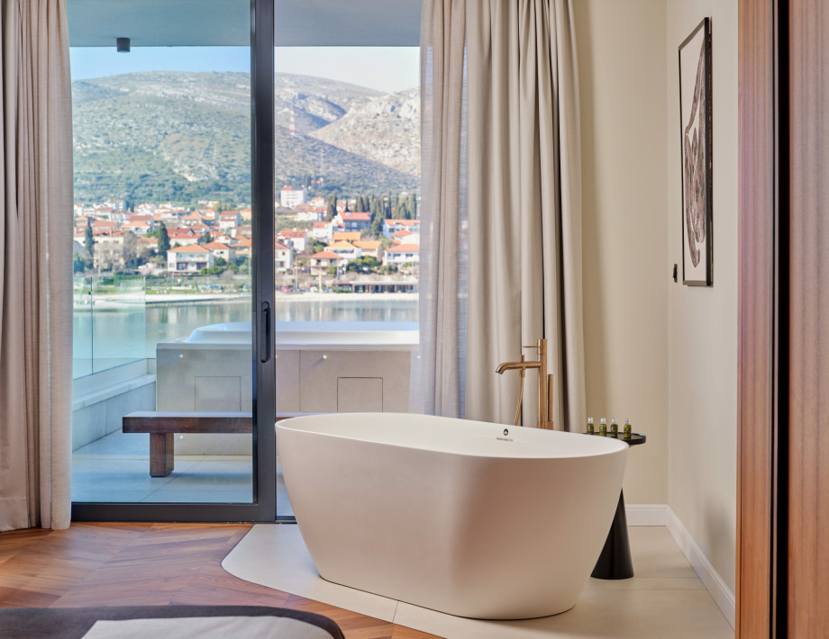 Mistral Villas Trogir Beach Brown (74)