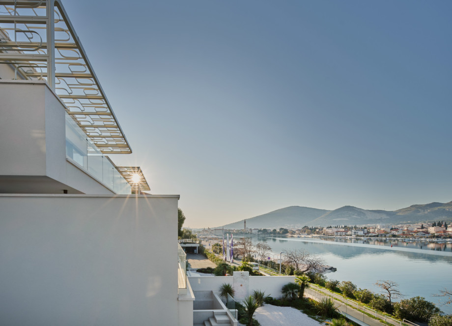Mistral Villas Trogir Beach Brown (94)