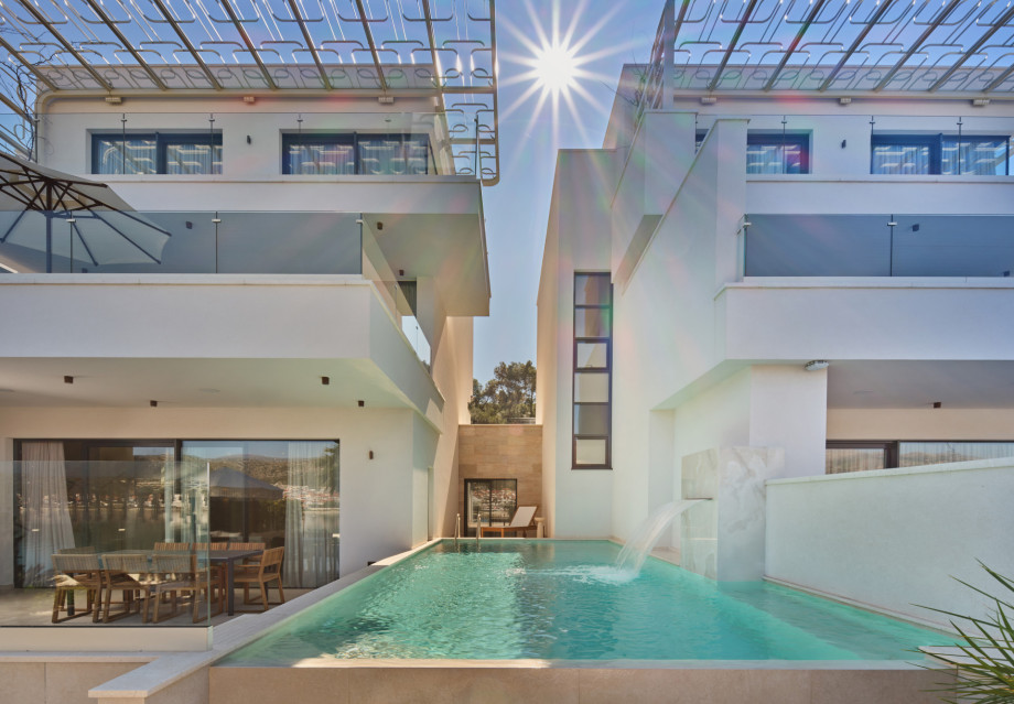 Mistral Villas Trogir Beach Brown (44)
