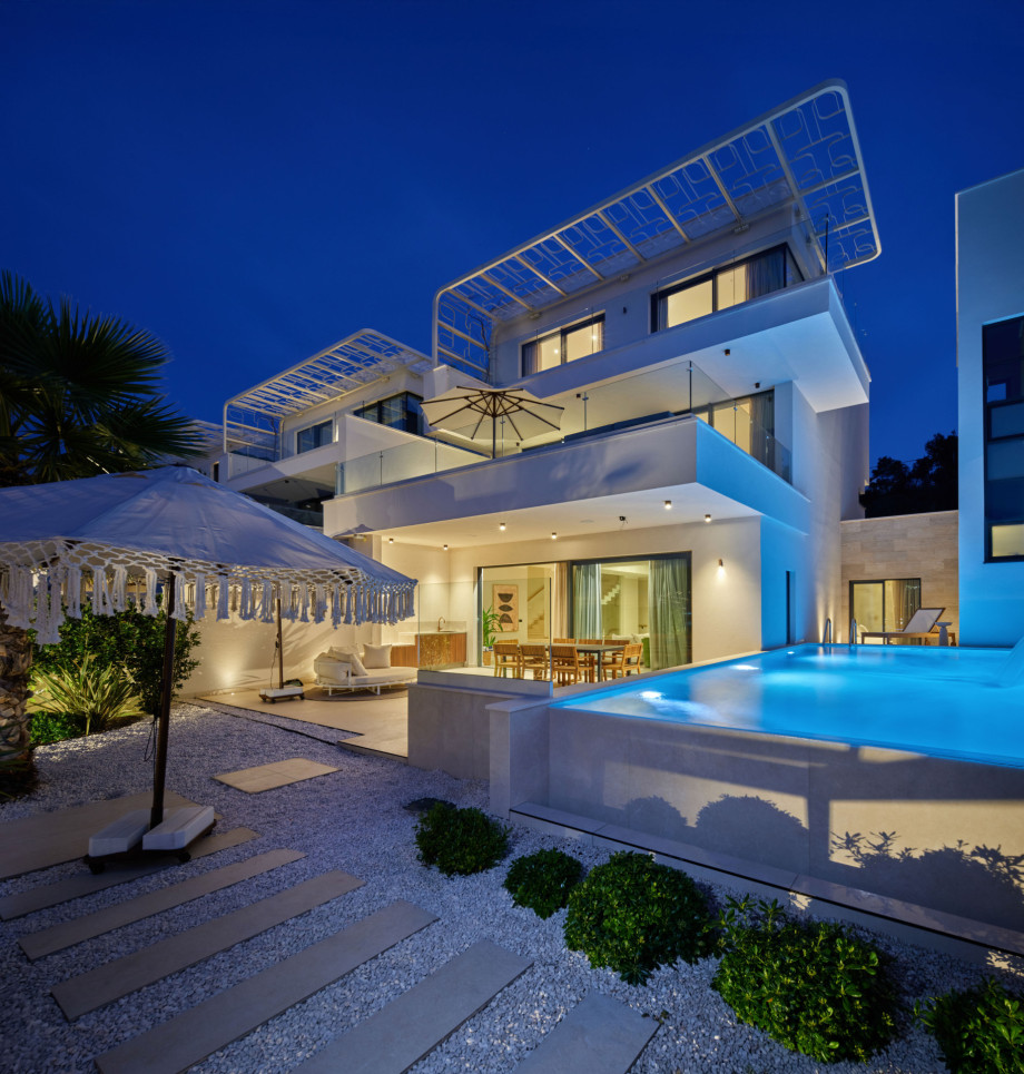 Mistral Villas Trogir Beach Brown (145)