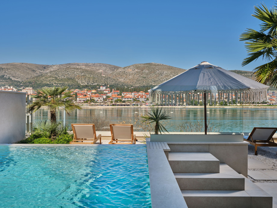 Mistral Villas Trogir Beach Brown (32)