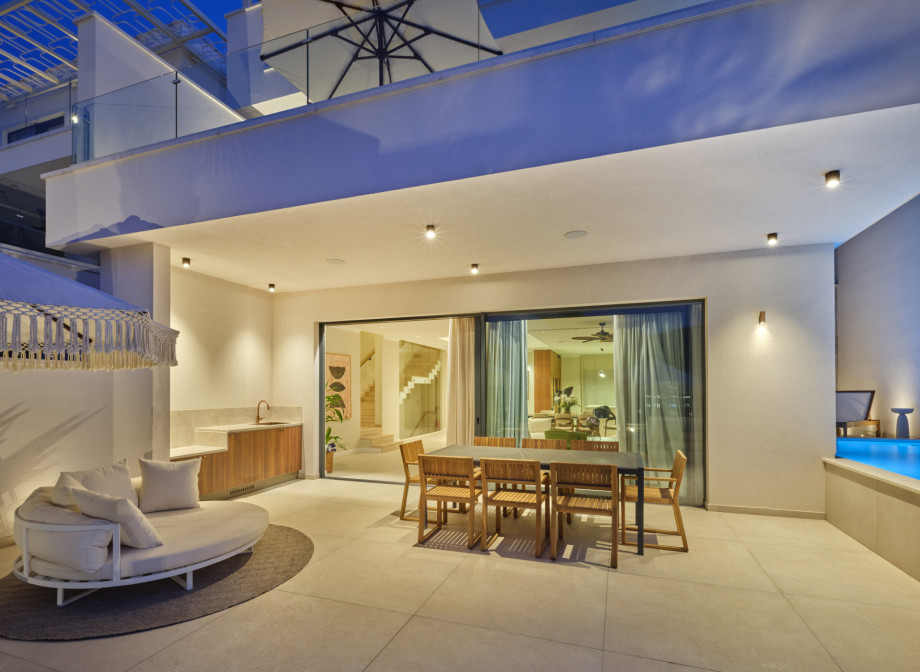 Mistral Villas Trogir Beach Brown (144)