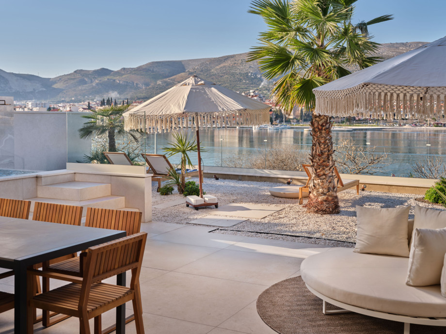 Mistral Villas Trogir Beach Brown (81)