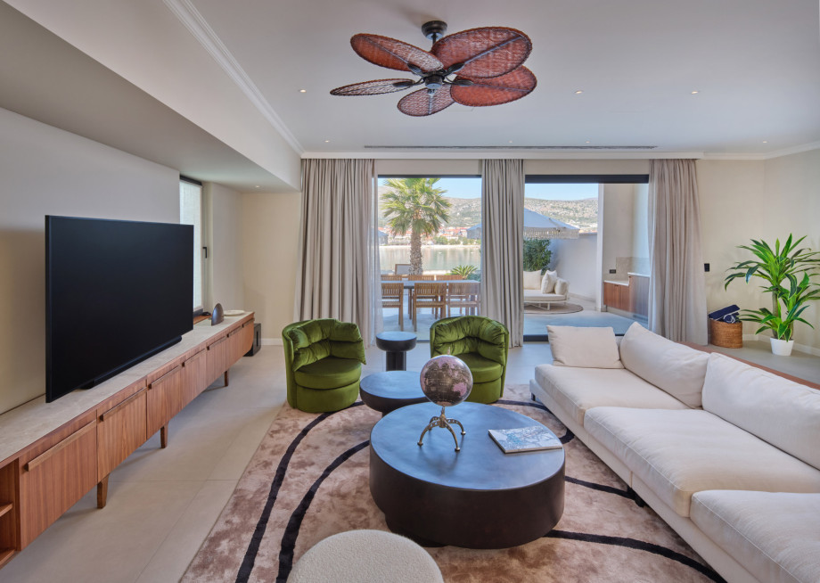 Mistral Villas Trogir Beach Brown (26)
