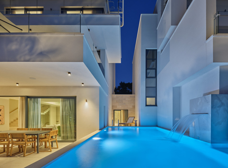Mistral Villas Trogir Beach Brown (146)