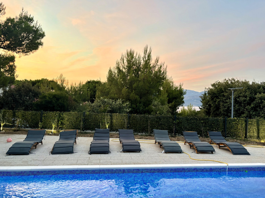 Villa White Island Brac Dalmatia (14)