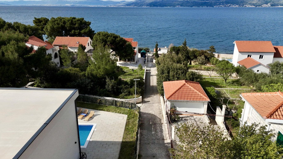 Villa White Island Brac Dalmatia (37)