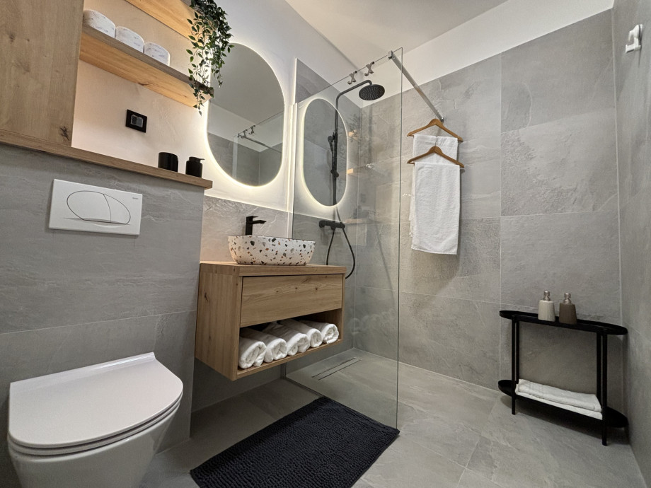 Villa White Island Brac Dalmatia (5).Jpeg