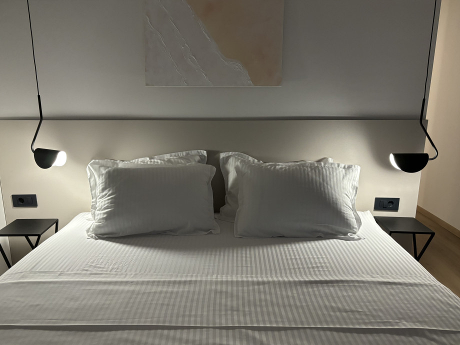 Villa White Island Brac Dalmatia (7).Jpeg