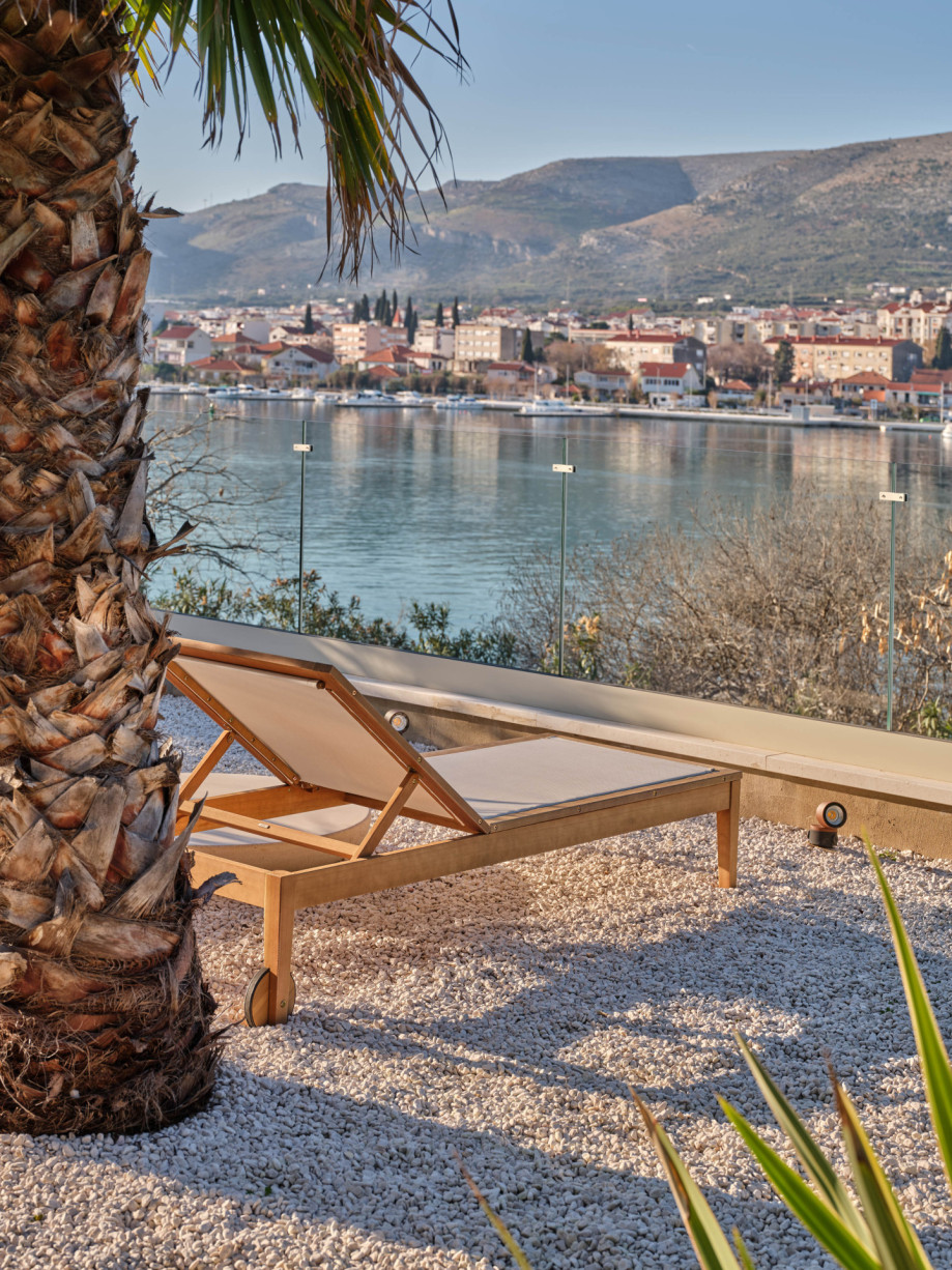 Mistral Villas Trogir Beach Brown (84)