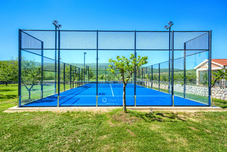 Nature's Embrace  Padel (12)