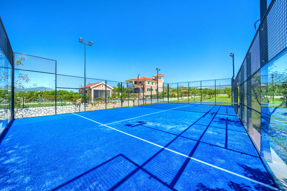Nature's Embrace  Padel (13)