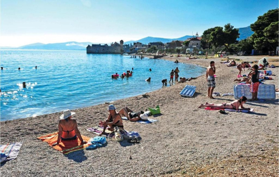 Villa Sheley, Kastela (19)