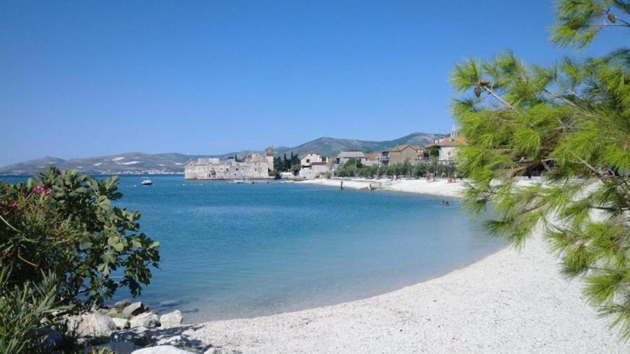 Villa Sheley, Kastela (21)
