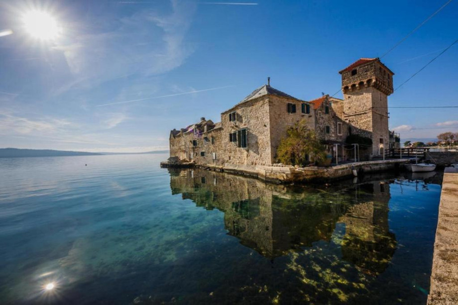 Villa Sheley, Kastela (22)