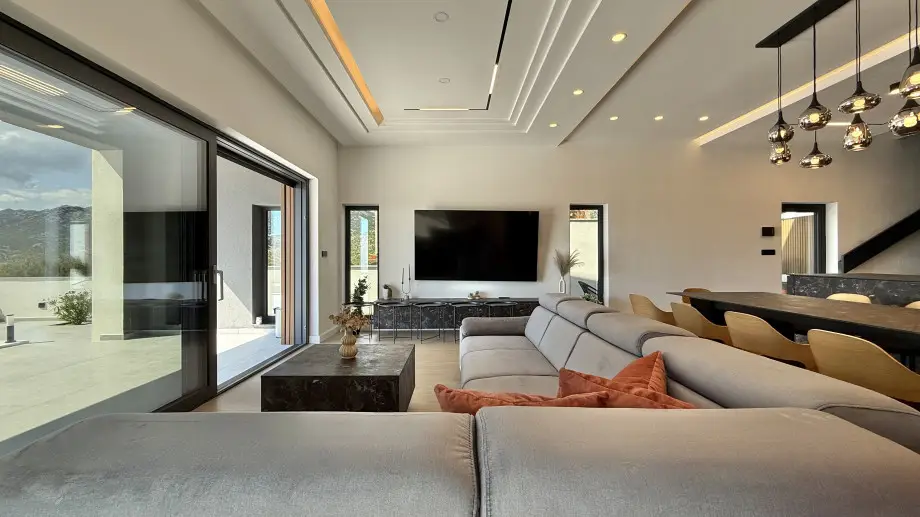 Villa Serenity (4   19)