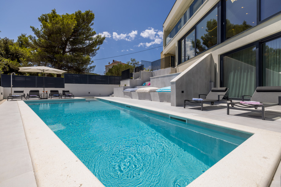 Mar Escape Villa (17)